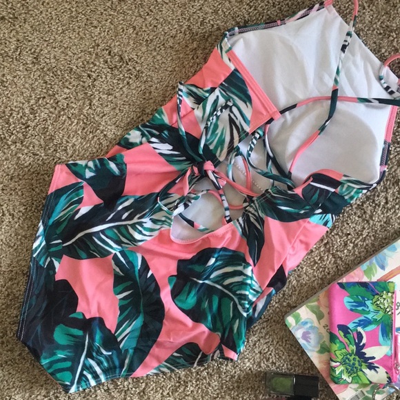 LEAF TROPICAL STRAPPY ONE PIECE SWIMSUIT